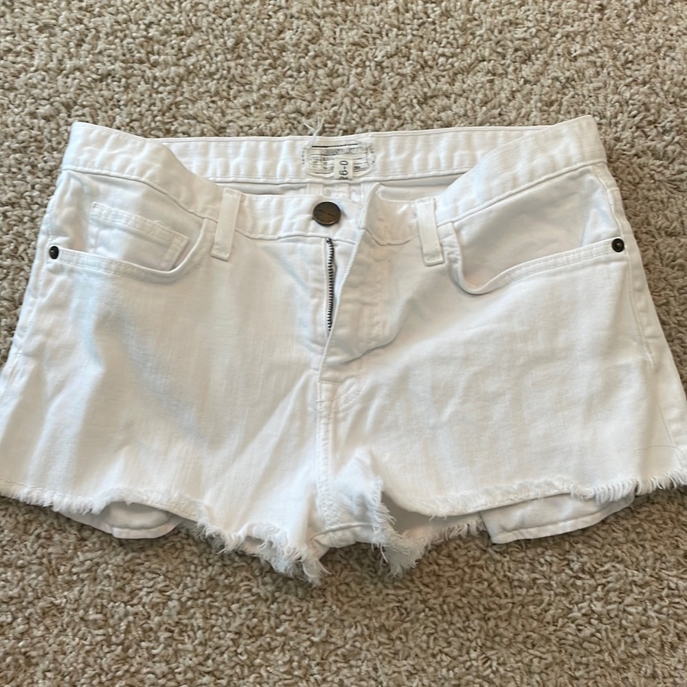 Current Elliot white denim shorts